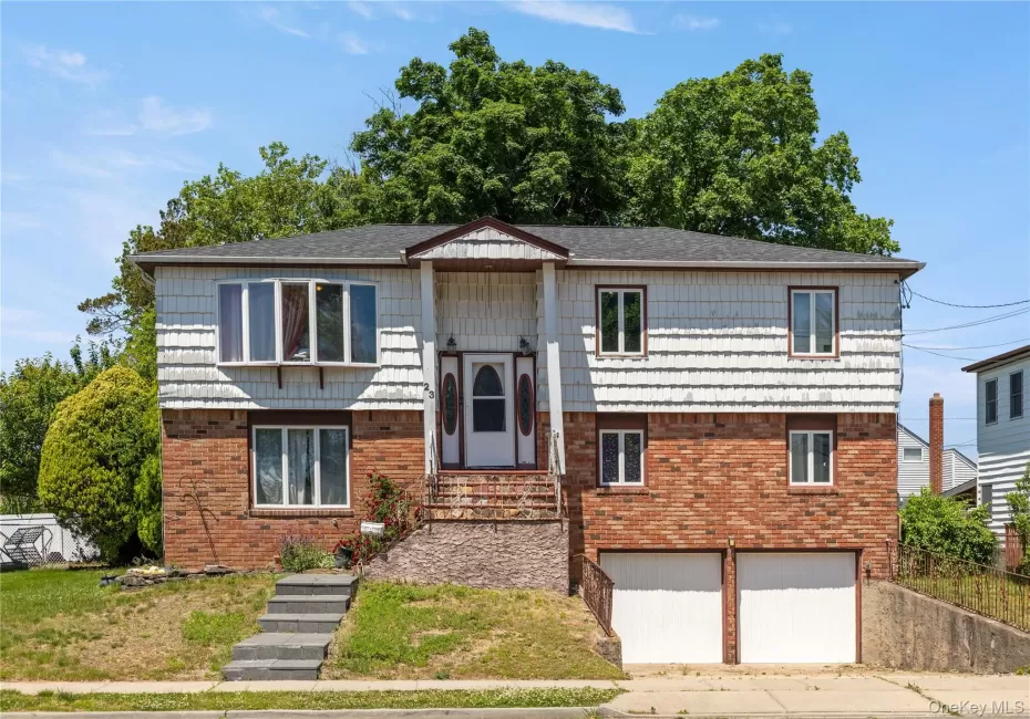 23 3rd Avenue, Oyster Bay, NY, 9 Bedrooms Bedrooms, 15 Rooms Rooms,3 BathroomsBathrooms,Residential,For Rent,3rd,0,1009999 23 3rd Avenue, Oyster Bay, NY, 9 Bedrooms Bedrooms, 15 Rooms Rooms,3 BathroomsBathrooms,Residential,For Rent,3rd,0,1009999