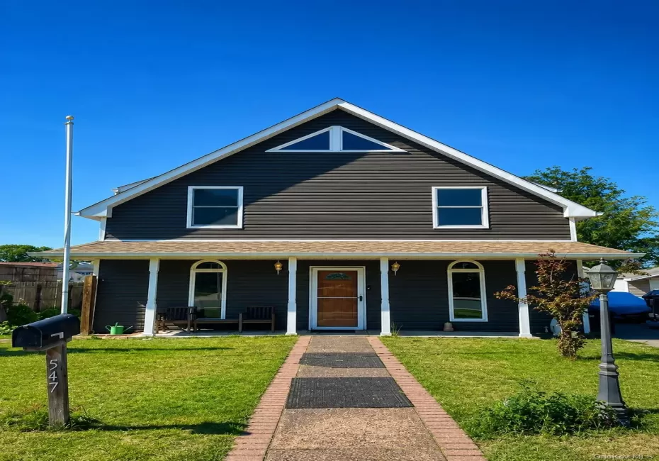 Welcome to 547 Sunnybrook Drive, Oceanside, NY Welcome to 547 Sunnybrook Drive, Oceanside, NY