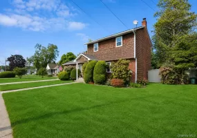 11 Lincoln Court, Babylon, NY, 3 Bedrooms Bedrooms, 7 Rooms Rooms,2 BathroomsBathrooms,Residential,For Rent,Lincoln,0,1007548 11 Lincoln Court, Babylon, NY, 3 Bedrooms Bedrooms, 7 Rooms Rooms,2 BathroomsBathrooms,Residential,For Rent,Lincoln,0,1007548