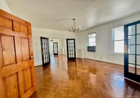 9512 108th Avenue, New York, NY, 2 Bedrooms Bedrooms, 6 Rooms Rooms,1 BathroomBathrooms,Residential Lease,For Rent,108th,0,1010574 9512 108th Avenue, New York, NY, 2 Bedrooms Bedrooms, 6 Rooms Rooms,1 BathroomBathrooms,Residential Lease,For Rent,108th,0,1010574