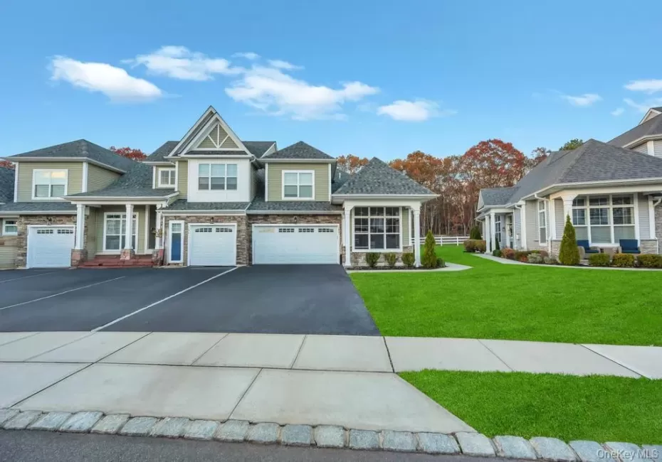 195 Belmont Circle, Brookhaven, NY, 3 Bedrooms Bedrooms, 8 Rooms Rooms,2 BathroomsBathrooms,Residential,For Rent,Belmont,0,934082 195 Belmont Circle, Brookhaven, NY, 3 Bedrooms Bedrooms, 8 Rooms Rooms,2 BathroomsBathrooms,Residential,For Rent,Belmont,0,934082