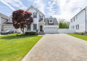 11 Coventry Lane, Smithtown, NY, 4 Bedrooms Bedrooms, 8 Rooms Rooms,2 BathroomsBathrooms,Residential,For Rent,Coventry,0,1010236 11 Coventry Lane, Smithtown, NY, 4 Bedrooms Bedrooms, 8 Rooms Rooms,2 BathroomsBathrooms,Residential,For Rent,Coventry,0,1010236