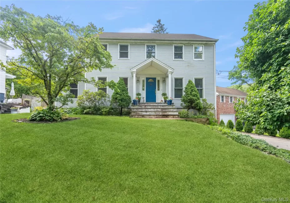6 Cedar Avenue, Oyster Bay, NY, 4 Bedrooms Bedrooms, 9 Rooms Rooms,2 BathroomsBathrooms,Residential,For Rent,Cedar,0,1010411 6 Cedar Avenue, Oyster Bay, NY, 4 Bedrooms Bedrooms, 9 Rooms Rooms,2 BathroomsBathrooms,Residential,For Rent,Cedar,0,1010411