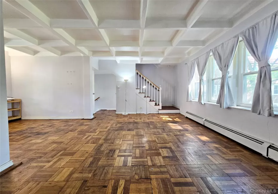 147-46 Village Road, New York, NY, 2 Bedrooms Bedrooms, 5 Rooms Rooms,1 BathroomBathrooms,Residential,For Rent,Village,0,1010701 147-46 Village Road, New York, NY, 2 Bedrooms Bedrooms, 5 Rooms Rooms,1 BathroomBathrooms,Residential,For Rent,Village,0,1010701