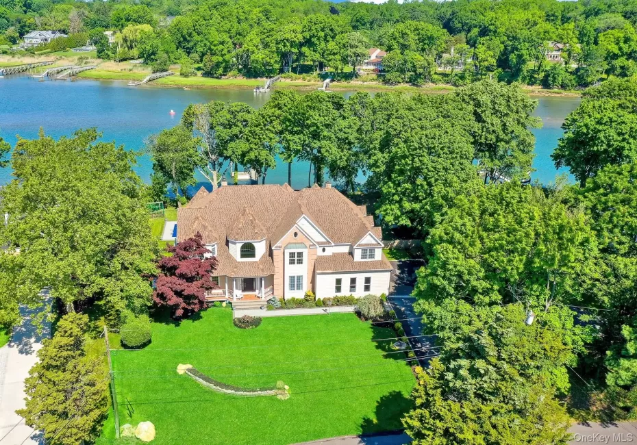 18 Cedar Lane, Brookhaven, NY, 6 Bedrooms Bedrooms, 13 Rooms Rooms,3 BathroomsBathrooms,Residential,For Rent,Cedar,0,1010353 18 Cedar Lane, Brookhaven, NY, 6 Bedrooms Bedrooms, 13 Rooms Rooms,3 BathroomsBathrooms,Residential,For Rent,Cedar,0,1010353