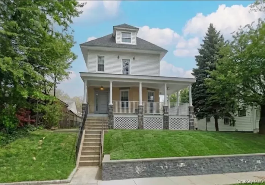 3215 Murray Lane, New York, NY, 4 Bedrooms Bedrooms, 10 Rooms Rooms,4 BathroomsBathrooms,Residential,For Rent,Murray,0,KEY1010652 3215 Murray Lane, New York, NY, 4 Bedrooms Bedrooms, 10 Rooms Rooms,4 BathroomsBathrooms,Residential,For Rent,Murray,0,KEY1010652