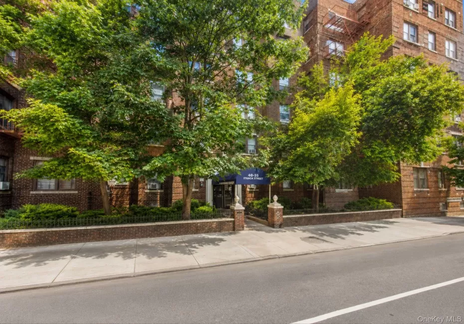 4035 Ithaca Street, New York, NY, 2 Bedrooms Bedrooms, 5 Rooms Rooms,1 BathroomBathrooms,Residential,For Rent,Ithaca,0,1010770 4035 Ithaca Street, New York, NY, 2 Bedrooms Bedrooms, 5 Rooms Rooms,1 BathroomBathrooms,Residential,For Rent,Ithaca,0,1010770