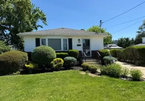 322 Virginia Avenue, Oyster Bay, NY, 3 Bedrooms Bedrooms, 6 Rooms Rooms,1 BathroomBathrooms,Residential,For Rent,Virginia,0,1010745 322 Virginia Avenue, Oyster Bay, NY, 3 Bedrooms Bedrooms, 6 Rooms Rooms,1 BathroomBathrooms,Residential,For Rent,Virginia,0,1010745