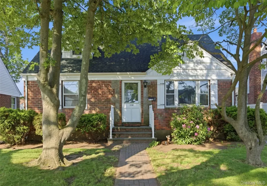 116 Prague Street, Hempstead, NY, 4 Bedrooms Bedrooms, 7 Rooms Rooms,2 BathroomsBathrooms,Residential,For Rent,Prague,0,1008229 116 Prague Street, Hempstead, NY, 4 Bedrooms Bedrooms, 7 Rooms Rooms,2 BathroomsBathrooms,Residential,For Rent,Prague,0,1008229