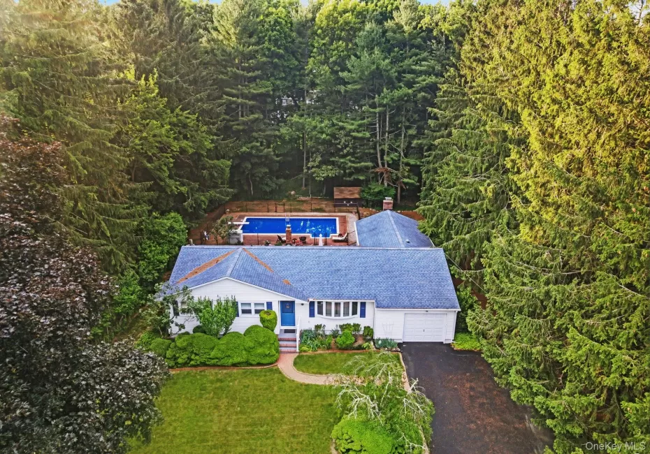 54 Randall Road, Brookhaven, NY, 3 Bedrooms Bedrooms, 7 Rooms Rooms,1 BathroomBathrooms,Residential,For Rent,Randall,0,1010879 54 Randall Road, Brookhaven, NY, 3 Bedrooms Bedrooms, 7 Rooms Rooms,1 BathroomBathrooms,Residential,For Rent,Randall,0,1010879