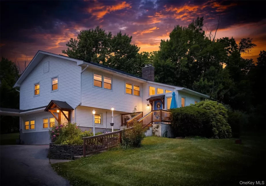 17 Derick Drive, Fishkill, NY, 4 Bedrooms Bedrooms, 8 Rooms Rooms,2 BathroomsBathrooms,Residential,For Rent,Derick,0,KEY1006269 17 Derick Drive, Fishkill, NY, 4 Bedrooms Bedrooms, 8 Rooms Rooms,2 BathroomsBathrooms,Residential,For Rent,Derick,0,KEY1006269