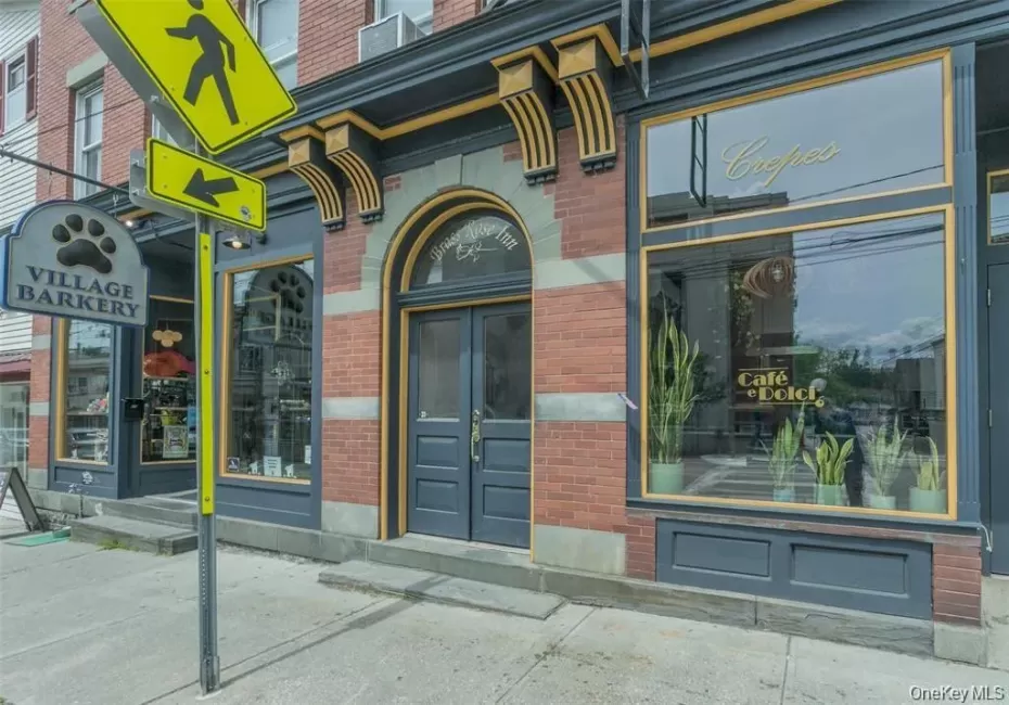 29 Main Street, Warwick (town), NY, 1 Bedroom Bedrooms, 4 Rooms Rooms,1 BathroomBathrooms,Residential Lease,For Rent,Main,0,1010642 29 Main Street, Warwick (town), NY, 1 Bedroom Bedrooms, 4 Rooms Rooms,1 BathroomBathrooms,Residential Lease,For Rent,Main,0,1010642