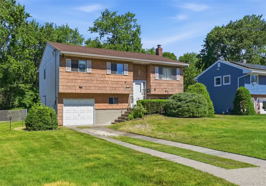 94 Babylon Avenue, Islip, NY, 3 Bedrooms Bedrooms, 7 Rooms Rooms,1 BathroomBathrooms,Residential,For Rent,Babylon,0,1000784 94 Babylon Avenue, Islip, NY, 3 Bedrooms Bedrooms, 7 Rooms Rooms,1 BathroomBathrooms,Residential,For Rent,Babylon,0,1000784