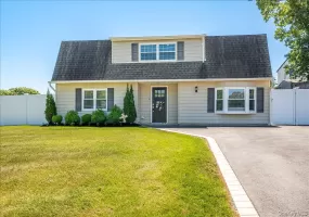 10 Rutgers Road, Brookhaven, NY, 4 Bedrooms Bedrooms, 8 Rooms Rooms,1 BathroomBathrooms,Residential,For Rent,Rutgers,0,1010939 10 Rutgers Road, Brookhaven, NY, 4 Bedrooms Bedrooms, 8 Rooms Rooms,1 BathroomBathrooms,Residential,For Rent,Rutgers,0,1010939