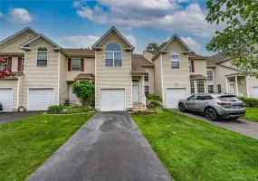 31 Cranberry Circle, Brookhaven, NY, 3 Bedrooms Bedrooms, 7 Rooms Rooms,2 BathroomsBathrooms,Residential,For Rent,Cranberry,0,1010646 31 Cranberry Circle, Brookhaven, NY, 3 Bedrooms Bedrooms, 7 Rooms Rooms,2 BathroomsBathrooms,Residential,For Rent,Cranberry,0,1010646