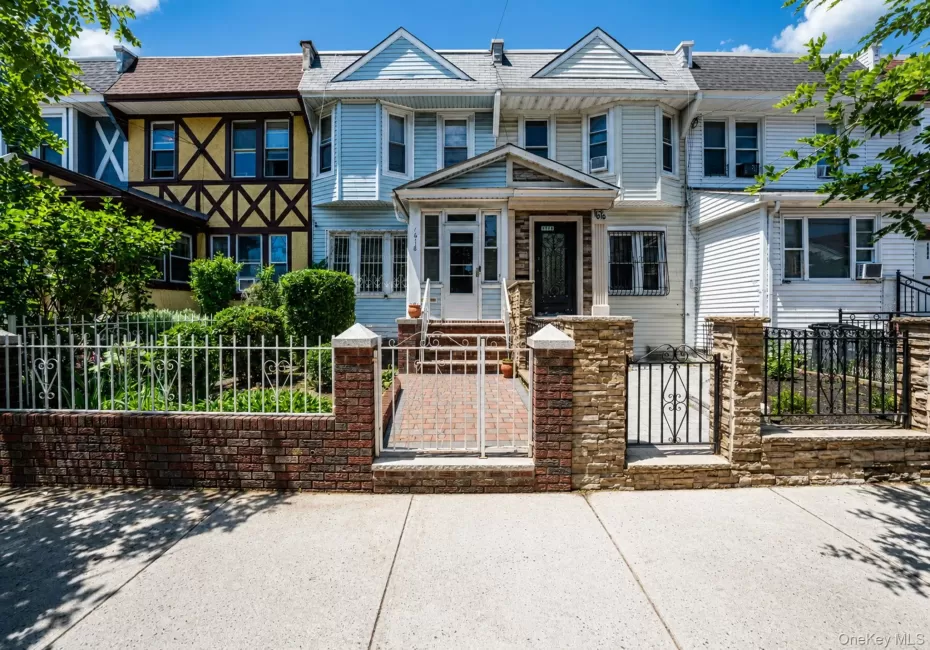 1678 Brooklyn Avenue, New York, NY, 3 Bedrooms Bedrooms, 9 Rooms Rooms,1 BathroomBathrooms,Residential,For Rent,Brooklyn,0,1009037 1678 Brooklyn Avenue, New York, NY, 3 Bedrooms Bedrooms, 9 Rooms Rooms,1 BathroomBathrooms,Residential,For Rent,Brooklyn,0,1009037