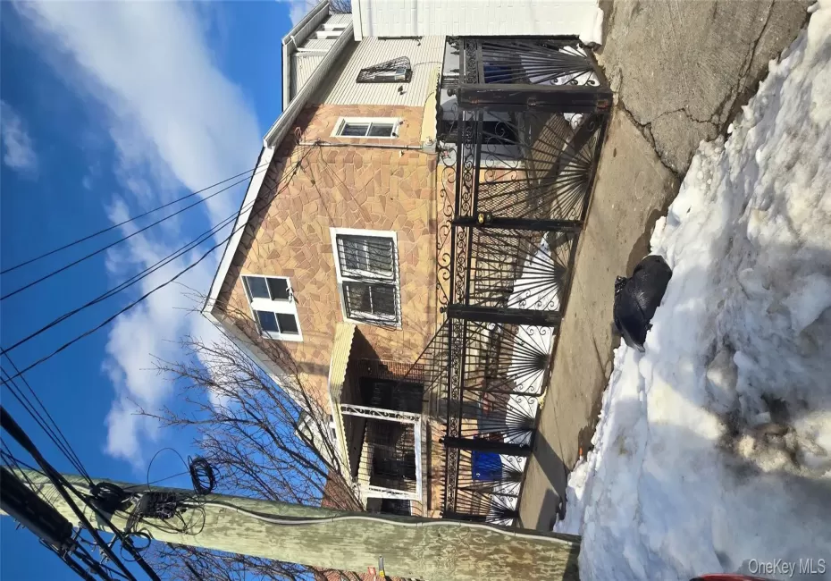 612 Saint Lawrence Avenue, New York, NY, 4 Bedrooms Bedrooms, 6 Rooms Rooms,2 BathroomsBathrooms,Residential,For Rent,Saint Lawrence,0,958426 612 Saint Lawrence Avenue, New York, NY, 4 Bedrooms Bedrooms, 6 Rooms Rooms,2 BathroomsBathrooms,Residential,For Rent,Saint Lawrence,0,958426
