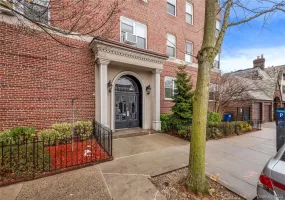 111-50 75th Road, New York, NY, 1 Bedroom Bedrooms, 4 Rooms Rooms,1 BathroomBathrooms,Residential,For Rent,75th,0,984927 111-50 75th Road, New York, NY, 1 Bedroom Bedrooms, 4 Rooms Rooms,1 BathroomBathrooms,Residential,For Rent,75th,0,984927