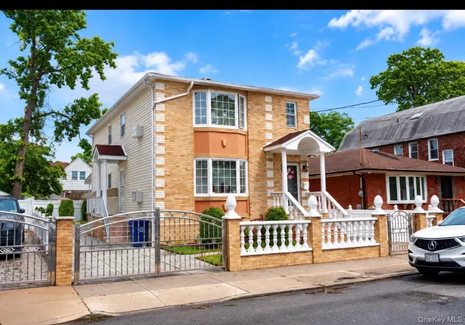 223-15 109th Avenue, New York, NY, 3 Bedrooms Bedrooms, 8 Rooms Rooms,2 BathroomsBathrooms,Residential,For Rent,109th,0,1003501 223-15 109th Avenue, New York, NY, 3 Bedrooms Bedrooms, 8 Rooms Rooms,2 BathroomsBathrooms,Residential,For Rent,109th,0,1003501