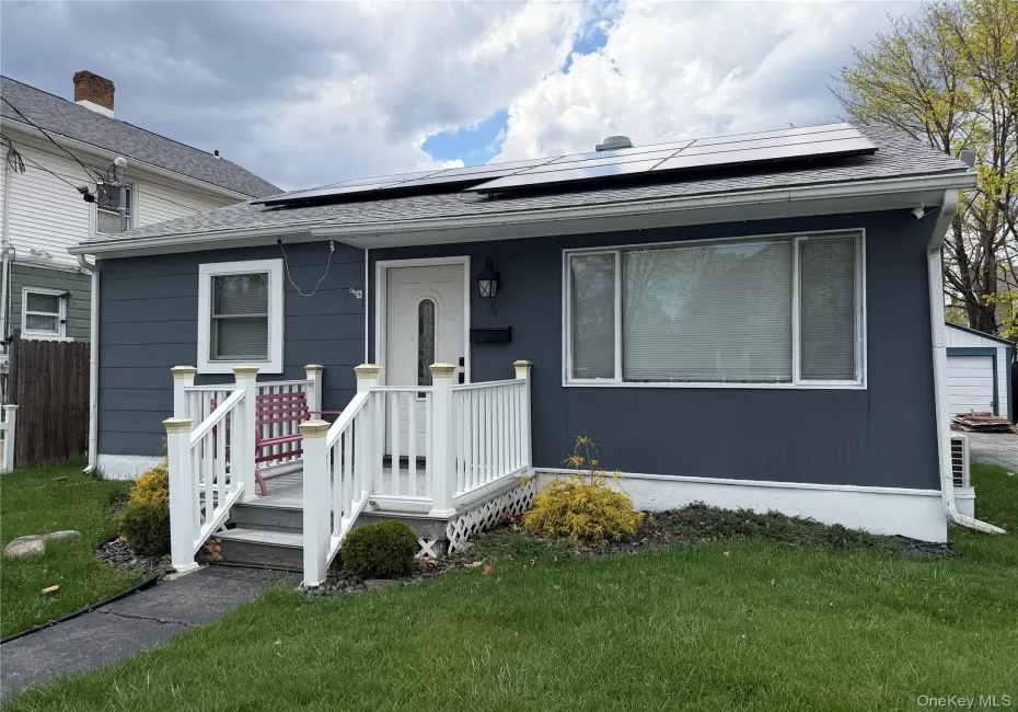 Welcome to this perfect ranch rental. Welcome to this perfect ranch rental.