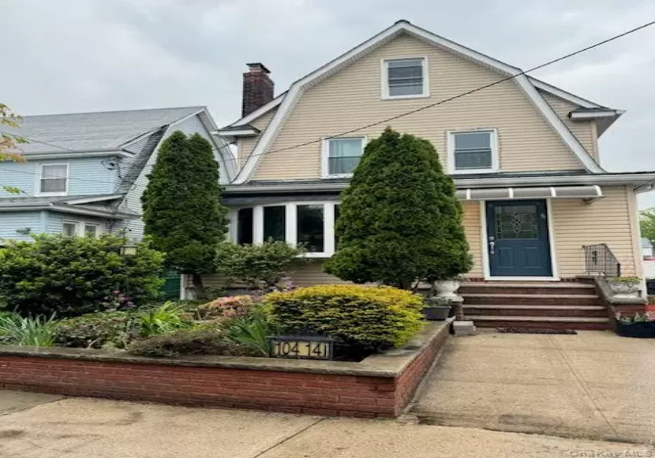 10414 212th Street, New York, NY, 5 Bedrooms Bedrooms, 10 Rooms Rooms,2 BathroomsBathrooms,Residential,For Rent,212th,0,1005319 10414 212th Street, New York, NY, 5 Bedrooms Bedrooms, 10 Rooms Rooms,2 BathroomsBathrooms,Residential,For Rent,212th,0,1005319