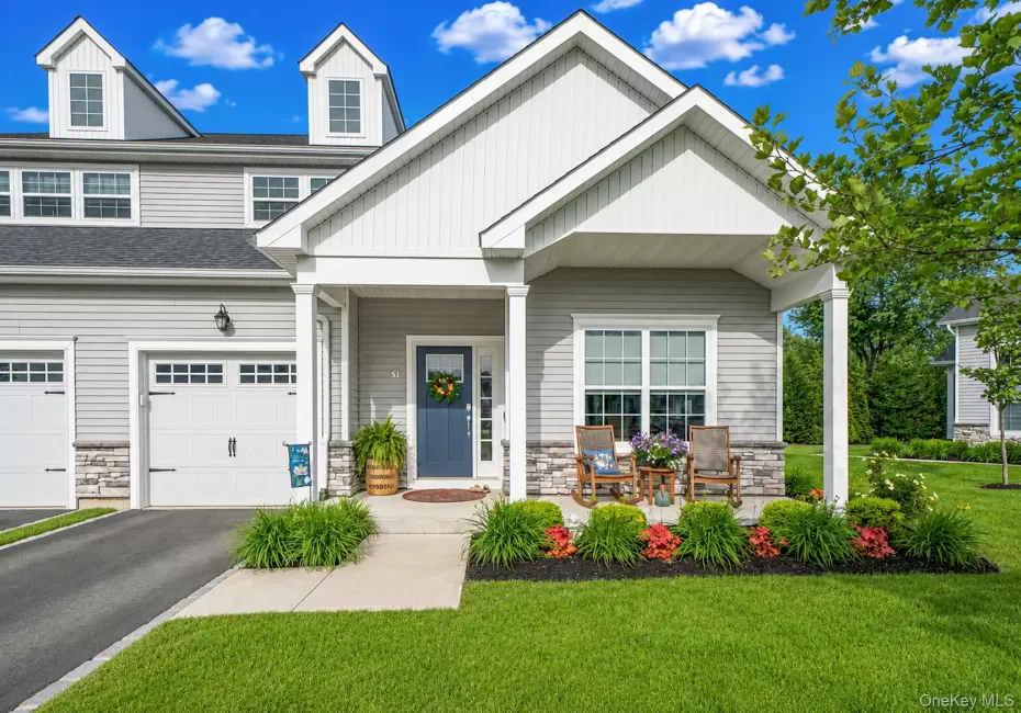 51 Farm Acre Circle, Brookhaven, NY, 2 Bedrooms Bedrooms, 7 Rooms Rooms,2 BathroomsBathrooms,Residential,For Rent,Farm Acre,0,1008377 51 Farm Acre Circle, Brookhaven, NY, 2 Bedrooms Bedrooms, 7 Rooms Rooms,2 BathroomsBathrooms,Residential,For Rent,Farm Acre,0,1008377