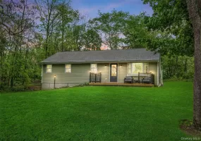 2 Otter Road, Hamptonburgh, NY, 3 Bedrooms Bedrooms, 6 Rooms Rooms,2 BathroomsBathrooms,Residential,For Rent,Otter,0,1008561 2 Otter Road, Hamptonburgh, NY, 3 Bedrooms Bedrooms, 6 Rooms Rooms,2 BathroomsBathrooms,Residential,For Rent,Otter,0,1008561