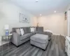 450 Pelham Road, New Rochelle, NY, 1 Bedroom Bedrooms, 4 Rooms Rooms,1 BathroomBathrooms,Residential,For Rent,Pelham,0,976440 450 Pelham Road, New Rochelle, NY, 1 Bedroom Bedrooms, 4 Rooms Rooms,1 BathroomBathrooms,Residential,For Rent,Pelham,0,976440