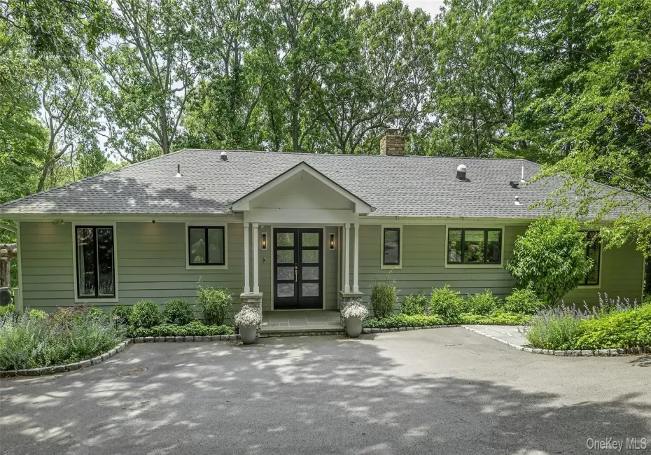 45 Bell Circle, Brookhaven, NY, 4 Bedrooms Bedrooms, 11 Rooms Rooms,3 BathroomsBathrooms,Residential,For Rent,Bell,0,1007135 45 Bell Circle, Brookhaven, NY, 4 Bedrooms Bedrooms, 11 Rooms Rooms,3 BathroomsBathrooms,Residential,For Rent,Bell,0,1007135
