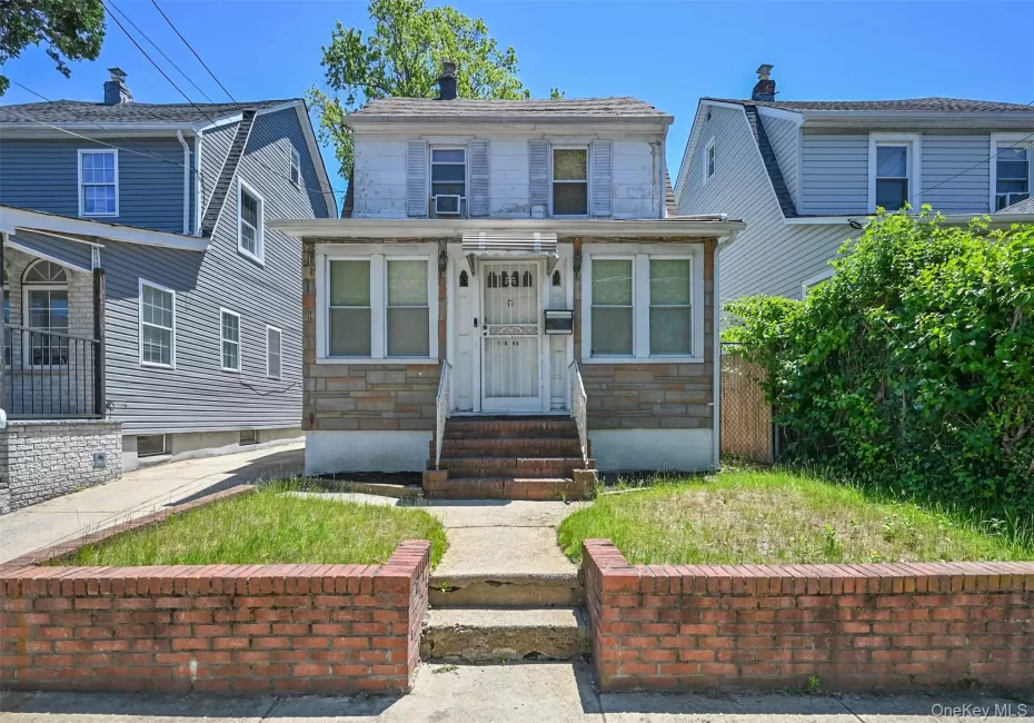 18806 Mangin Avenue, New York, NY, 3 Bedrooms Bedrooms, 6 Rooms Rooms,2 BathroomsBathrooms,Residential,For Rent,Mangin,0,1009989 18806 Mangin Avenue, New York, NY, 3 Bedrooms Bedrooms, 6 Rooms Rooms,2 BathroomsBathrooms,Residential,For Rent,Mangin,0,1009989