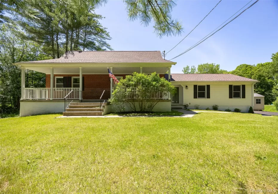 18 Cream Street, Hyde Park, NY, 4 Bedrooms Bedrooms, 9 Rooms Rooms,2 BathroomsBathrooms,Residential,For Rent,Cream,0,1010873 18 Cream Street, Hyde Park, NY, 4 Bedrooms Bedrooms, 9 Rooms Rooms,2 BathroomsBathrooms,Residential,For Rent,Cream,0,1010873