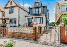 138-24 95th Avenue, New York, NY, 5 Bedrooms Bedrooms, 12 Rooms Rooms,3 BathroomsBathrooms,Residential,For Rent,95th,0,1011335 138-24 95th Avenue, New York, NY, 5 Bedrooms Bedrooms, 12 Rooms Rooms,3 BathroomsBathrooms,Residential,For Rent,95th,0,1011335