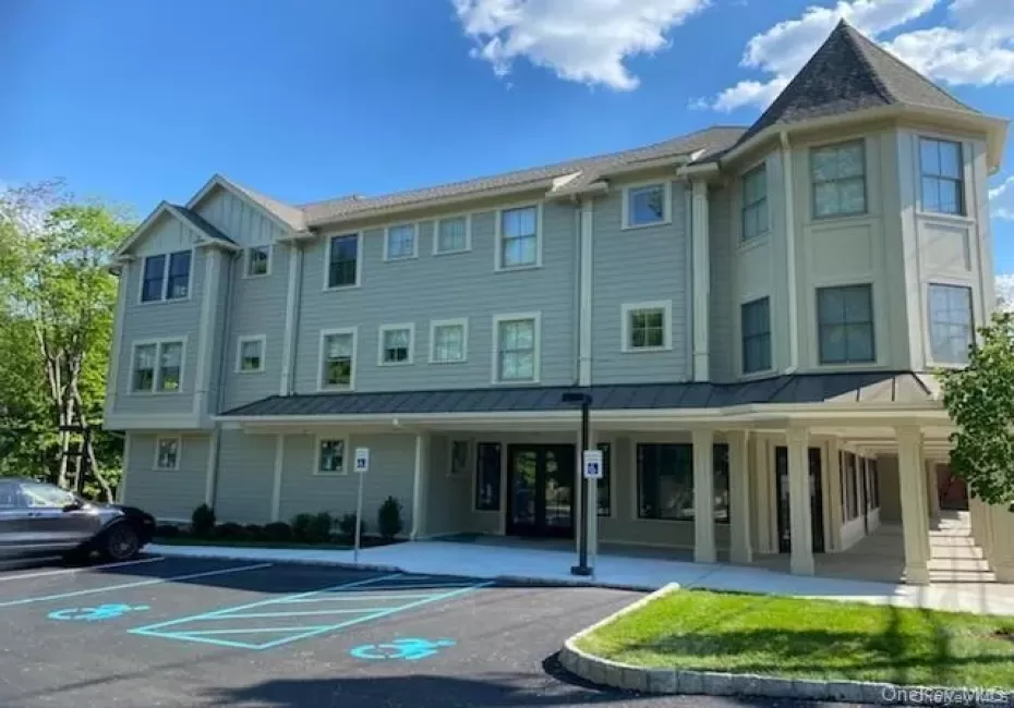 91 Bedford Road, New Castle, NY, 2 Bedrooms Bedrooms, 5 Rooms Rooms,2 BathroomsBathrooms,Residential Lease,For Rent,Bedford,0,1005292 91 Bedford Road, New Castle, NY, 2 Bedrooms Bedrooms, 5 Rooms Rooms,2 BathroomsBathrooms,Residential Lease,For Rent,Bedford,0,1005292