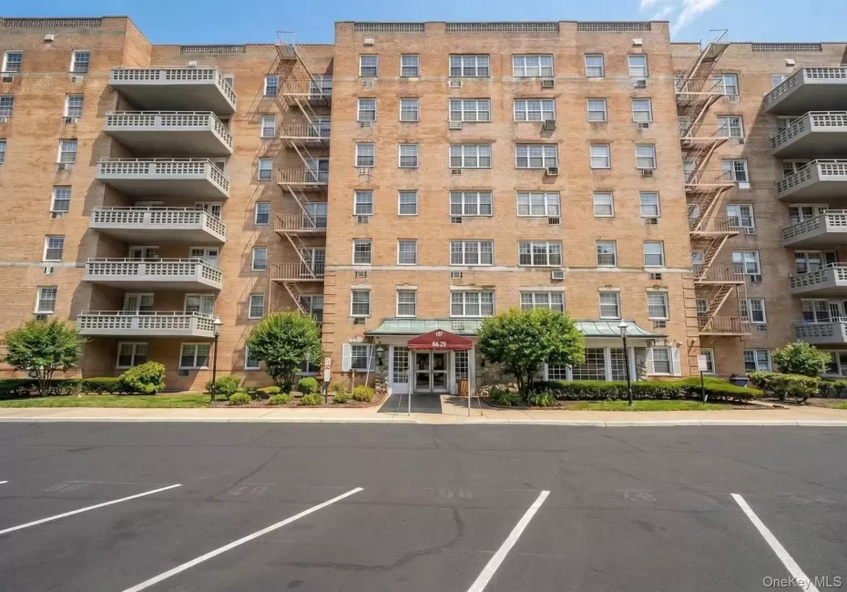 84-29 153rd Avenue, New York, NY, 3 Bedrooms Bedrooms, 8 Rooms Rooms,2 BathroomsBathrooms,Residential,For Rent,153rd,0,967701 84-29 153rd Avenue, New York, NY, 3 Bedrooms Bedrooms, 8 Rooms Rooms,2 BathroomsBathrooms,Residential,For Rent,153rd,0,967701