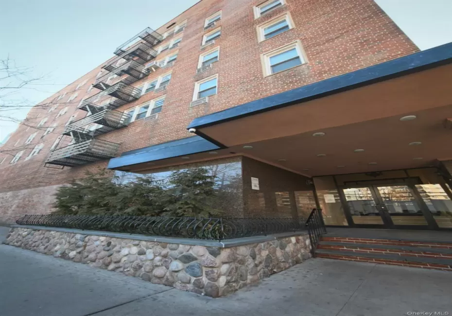 134-54 Maple Avenue, New York, NY, 2 Bedrooms Bedrooms, 6 Rooms Rooms,2 BathroomsBathrooms,Residential,For Rent,Maple,0,969253 134-54 Maple Avenue, New York, NY, 2 Bedrooms Bedrooms, 6 Rooms Rooms,2 BathroomsBathrooms,Residential,For Rent,Maple,0,969253