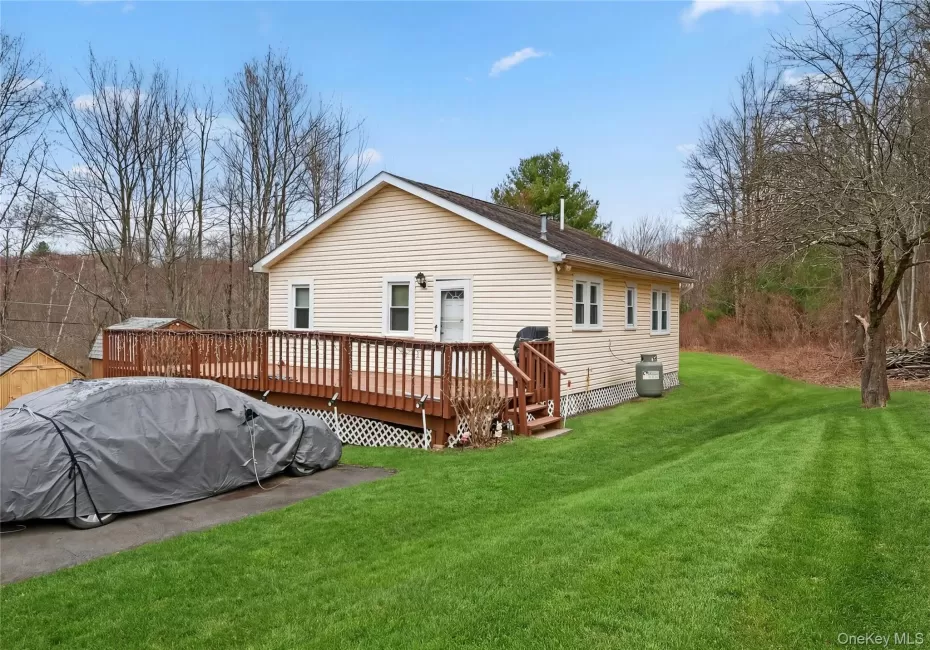 28 Divine Corners Road, Fallsburg, NY, 2 Bedrooms Bedrooms, 5 Rooms Rooms,1 BathroomBathrooms,Residential,For Rent,Divine Corners,0,982101 28 Divine Corners Road, Fallsburg, NY, 2 Bedrooms Bedrooms, 5 Rooms Rooms,1 BathroomBathrooms,Residential,For Rent,Divine Corners,0,982101