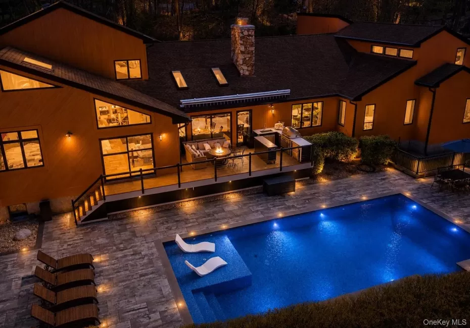 9 Watercrest Court, Smithtown, NY, 8 Bedrooms Bedrooms, 16 Rooms Rooms,6 BathroomsBathrooms,Residential,For Rent,Watercrest,0,976021 9 Watercrest Court, Smithtown, NY, 8 Bedrooms Bedrooms, 16 Rooms Rooms,6 BathroomsBathrooms,Residential,For Rent,Watercrest,0,976021