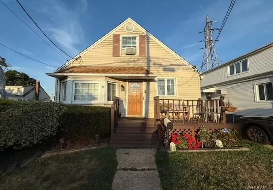 82 Westcott Street, Hempstead, NY, 4 Bedrooms Bedrooms, 6 Rooms Rooms,2 BathroomsBathrooms,Residential,For Rent,Westcott,0,992735 82 Westcott Street, Hempstead, NY, 4 Bedrooms Bedrooms, 6 Rooms Rooms,2 BathroomsBathrooms,Residential,For Rent,Westcott,0,992735