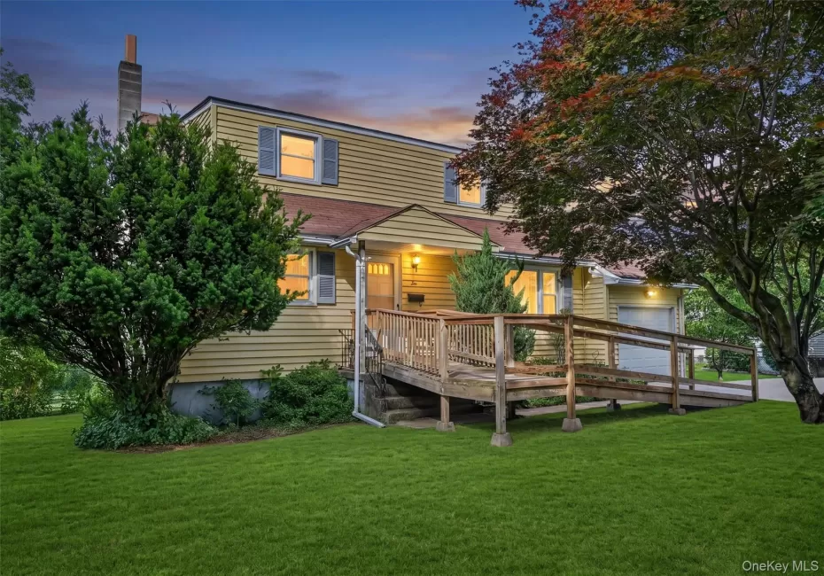 2 Curie Road, Cornwall, NY, 4 Bedrooms Bedrooms, 7 Rooms Rooms,1 BathroomBathrooms,Residential,For Rent,Curie,0,1006753 2 Curie Road, Cornwall, NY, 4 Bedrooms Bedrooms, 7 Rooms Rooms,1 BathroomBathrooms,Residential,For Rent,Curie,0,1006753