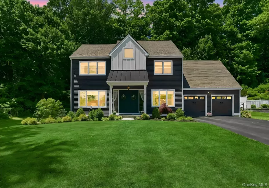Welcome to 31 Ridge Road in the Cortlandt Estates neighborhood of Cortlandt Manor, New York. Welcome to 31 Ridge Road in the Cortlandt Estates neighborhood of Cortlandt Manor, New York.