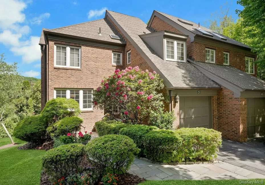 5 Mill Court, Greenburgh, NY, 3 Bedrooms Bedrooms, 7 Rooms Rooms,2 BathroomsBathrooms,Residential,For Rent,Mill,0,1003520 5 Mill Court, Greenburgh, NY, 3 Bedrooms Bedrooms, 7 Rooms Rooms,2 BathroomsBathrooms,Residential,For Rent,Mill,0,1003520
