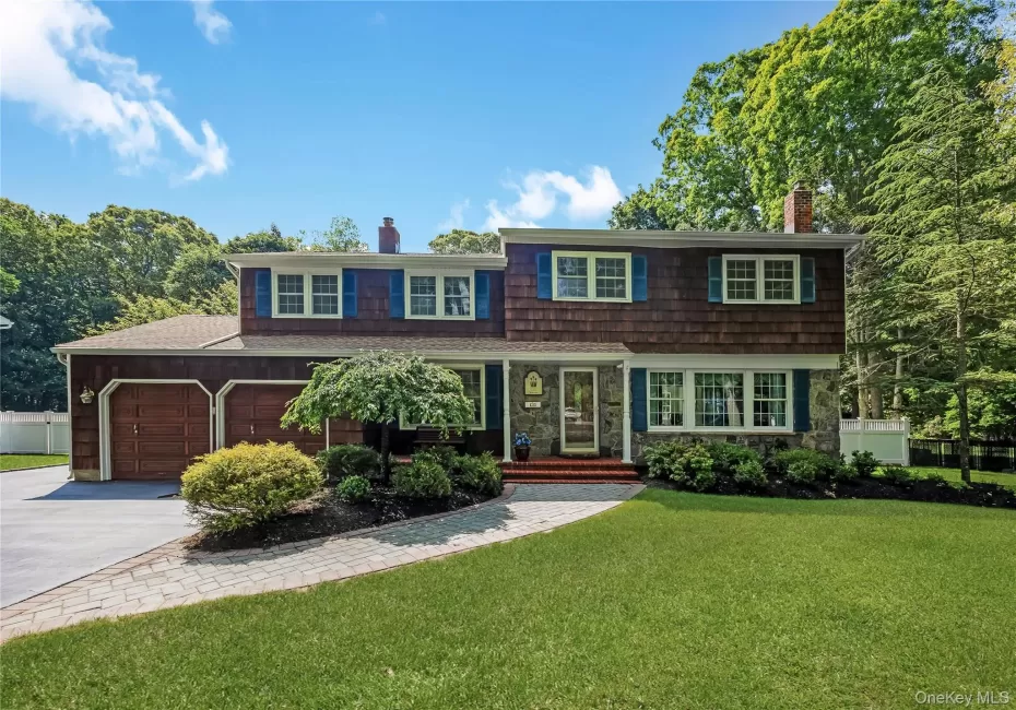 28 Cygnet Drive, Smithtown, NY, 5 Bedrooms Bedrooms, 10 Rooms Rooms,2 BathroomsBathrooms,Residential,For Rent,Cygnet,0,1010498 28 Cygnet Drive, Smithtown, NY, 5 Bedrooms Bedrooms, 10 Rooms Rooms,2 BathroomsBathrooms,Residential,For Rent,Cygnet,0,1010498