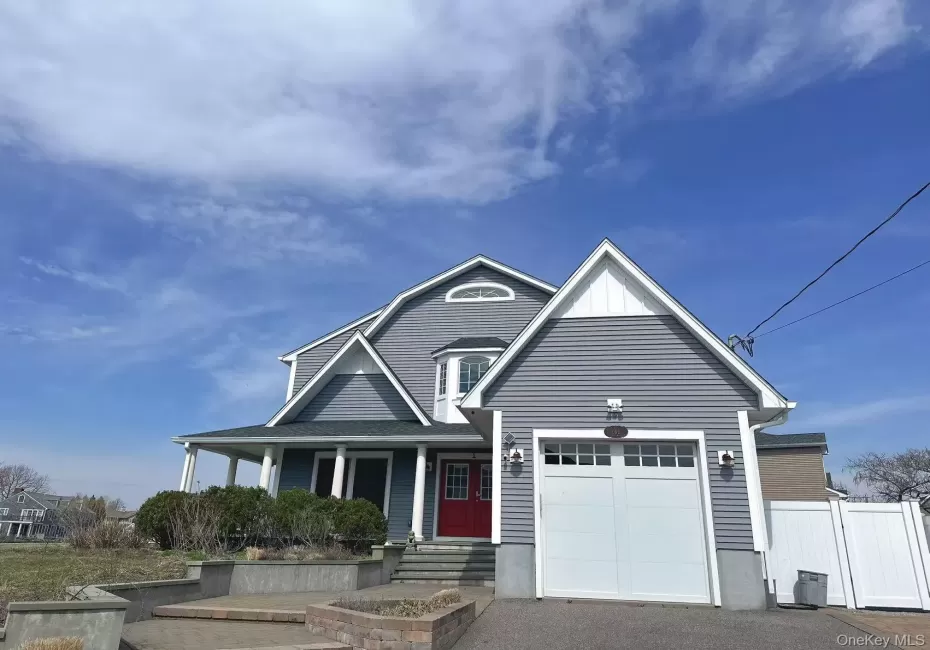 1 Lincoln Avenue, Oyster Bay, NY, 3 Bedrooms Bedrooms, 8 Rooms Rooms,3 BathroomsBathrooms,Residential,For Rent,Lincoln,0,1011516 1 Lincoln Avenue, Oyster Bay, NY, 3 Bedrooms Bedrooms, 8 Rooms Rooms,3 BathroomsBathrooms,Residential,For Rent,Lincoln,0,1011516