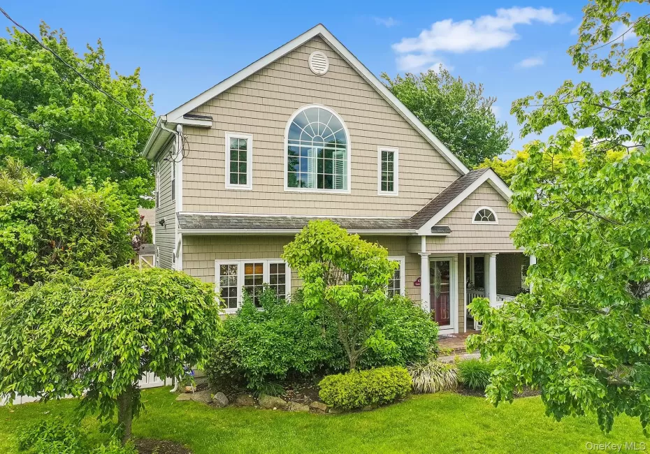 47 Clinton Place, Oyster Bay, NY, 5 Bedrooms Bedrooms, 8 Rooms Rooms,3 BathroomsBathrooms,Residential,For Rent,Clinton,0,1006358 47 Clinton Place, Oyster Bay, NY, 5 Bedrooms Bedrooms, 8 Rooms Rooms,3 BathroomsBathrooms,Residential,For Rent,Clinton,0,1006358