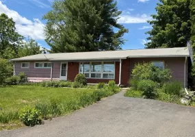 155 Rhinecliff Road, Rhinebeck, NY, 3 Bedrooms Bedrooms, 7 Rooms Rooms,2 BathroomsBathrooms,Residential,For Rent,Rhinecliff,0,1005026 155 Rhinecliff Road, Rhinebeck, NY, 3 Bedrooms Bedrooms, 7 Rooms Rooms,2 BathroomsBathrooms,Residential,For Rent,Rhinecliff,0,1005026