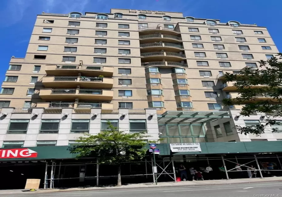 133-47 Sanford Avenue, New York, NY, 4 Bedrooms Bedrooms, 8 Rooms Rooms,3 BathroomsBathrooms,Residential,For Rent,Sanford,0,1011559 133-47 Sanford Avenue, New York, NY, 4 Bedrooms Bedrooms, 8 Rooms Rooms,3 BathroomsBathrooms,Residential,For Rent,Sanford,0,1011559
