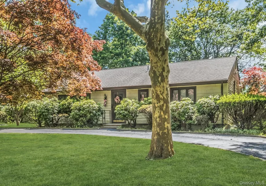 1 Duffy Court, Huntington, NY, 3 Bedrooms Bedrooms, 7 Rooms Rooms,2 BathroomsBathrooms,Residential,For Rent,Duffy,0,1010343 1 Duffy Court, Huntington, NY, 3 Bedrooms Bedrooms, 7 Rooms Rooms,2 BathroomsBathrooms,Residential,For Rent,Duffy,0,1010343