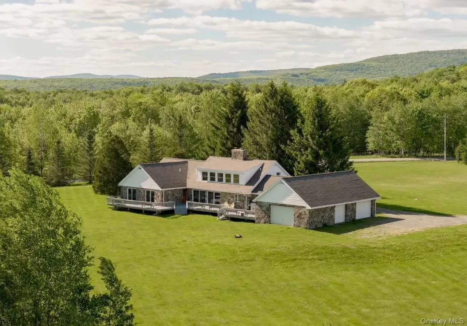 2114 Brush Ridge Road, Middletown, NY, 4 Bedrooms Bedrooms, 12 Rooms Rooms,3 BathroomsBathrooms,Residential,For Rent,Brush Ridge,0,1009520 2114 Brush Ridge Road, Middletown, NY, 4 Bedrooms Bedrooms, 12 Rooms Rooms,3 BathroomsBathrooms,Residential,For Rent,Brush Ridge,0,1009520