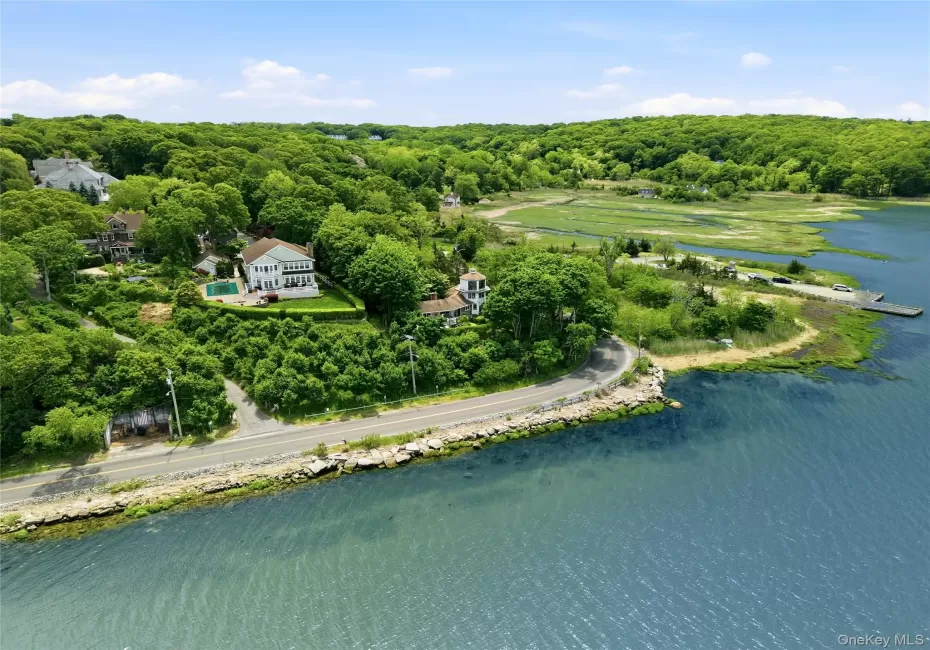 195 Shore Road, Brookhaven, NY, 2 Bedrooms Bedrooms, 5 Rooms Rooms,2 BathroomsBathrooms,Residential,For Rent,Shore,0,1009988 195 Shore Road, Brookhaven, NY, 2 Bedrooms Bedrooms, 5 Rooms Rooms,2 BathroomsBathrooms,Residential,For Rent,Shore,0,1009988