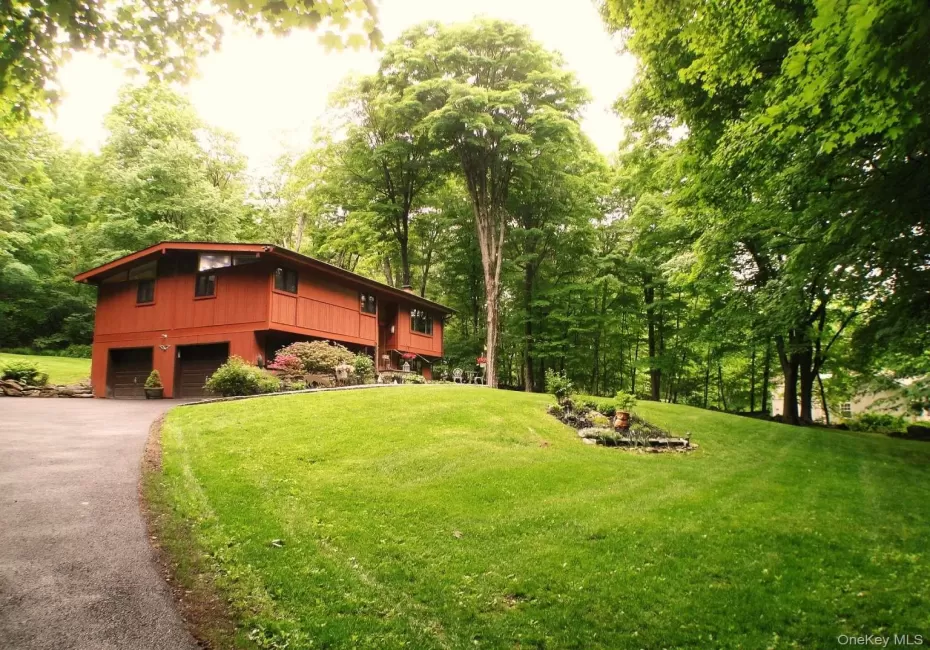25 Ponderosa Road, Carmel, NY, 3 Bedrooms Bedrooms, 9 Rooms Rooms,2 BathroomsBathrooms,Residential,For Rent,Ponderosa,0,1011697 25 Ponderosa Road, Carmel, NY, 3 Bedrooms Bedrooms, 9 Rooms Rooms,2 BathroomsBathrooms,Residential,For Rent,Ponderosa,0,1011697